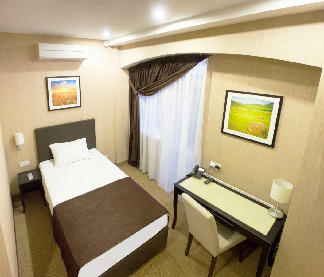 Al Mar Hotel Schaslyve 外观 照片