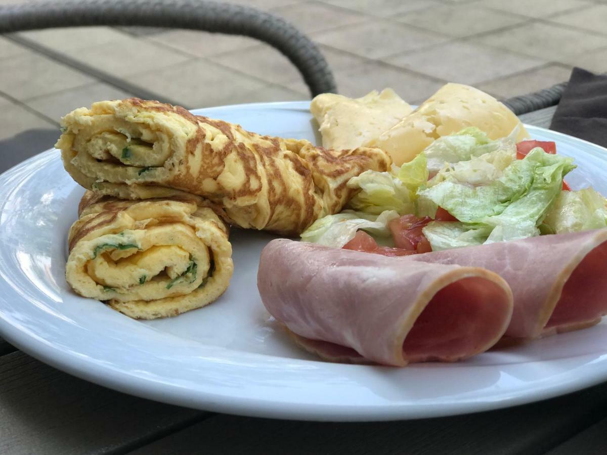 Al Mar Hotel Schaslyve 外观 照片